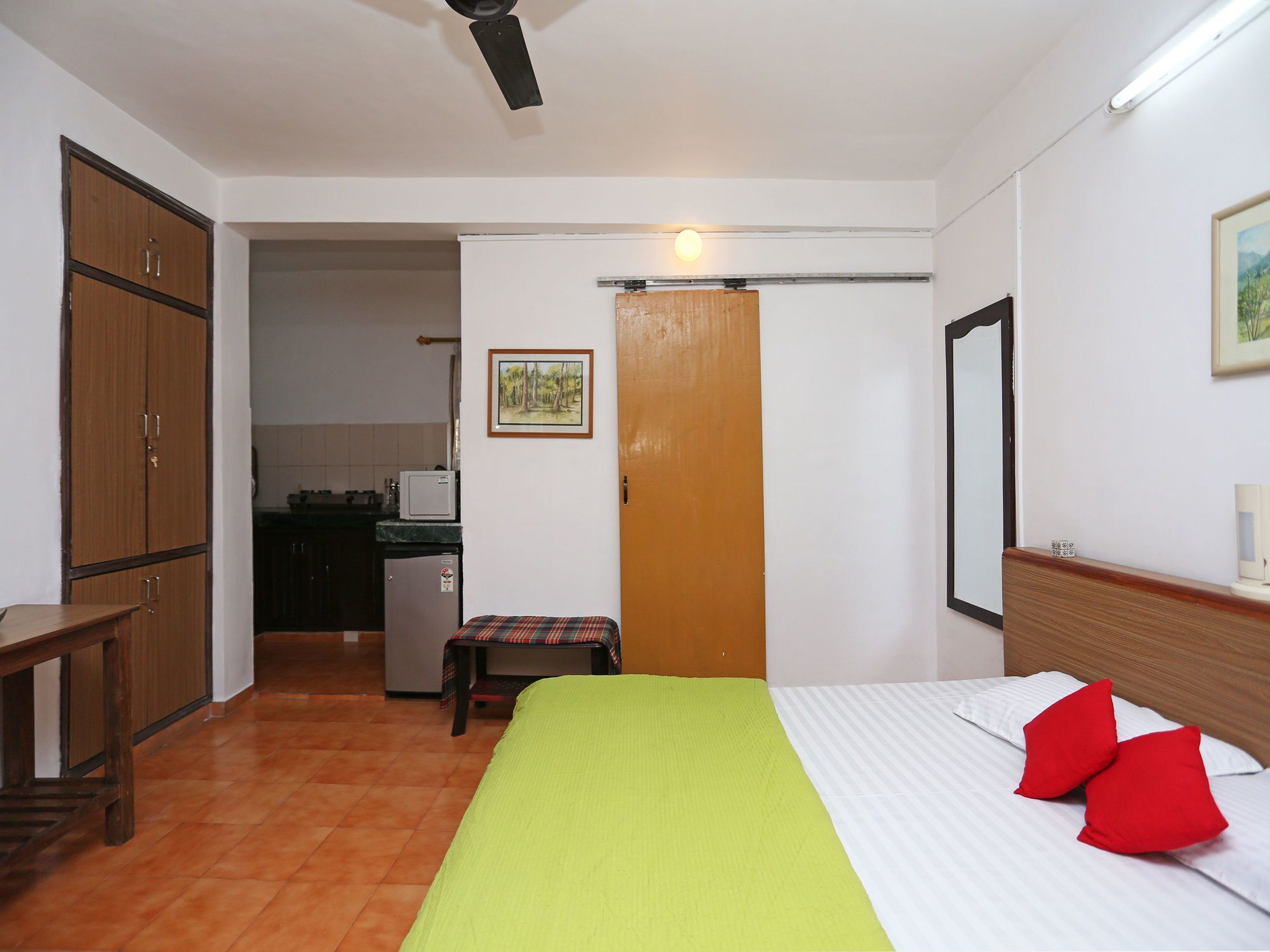 Oyo Home 10312 Spacious Studio Bhowali Nainital Luaran gambar
