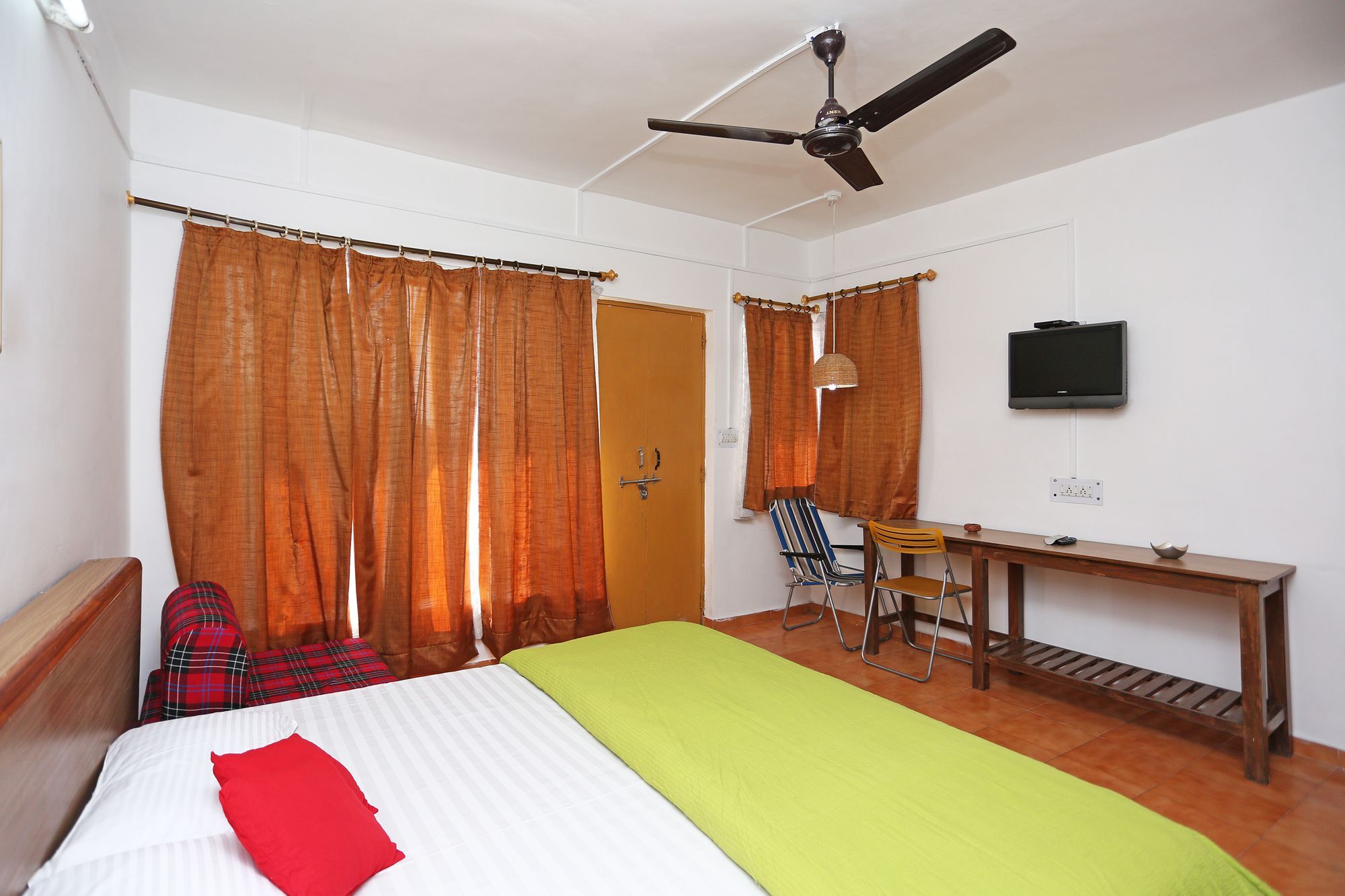 Oyo Home 10312 Spacious Studio Bhowali Nainital Luaran gambar